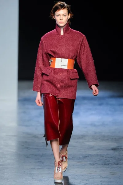 Look 1
